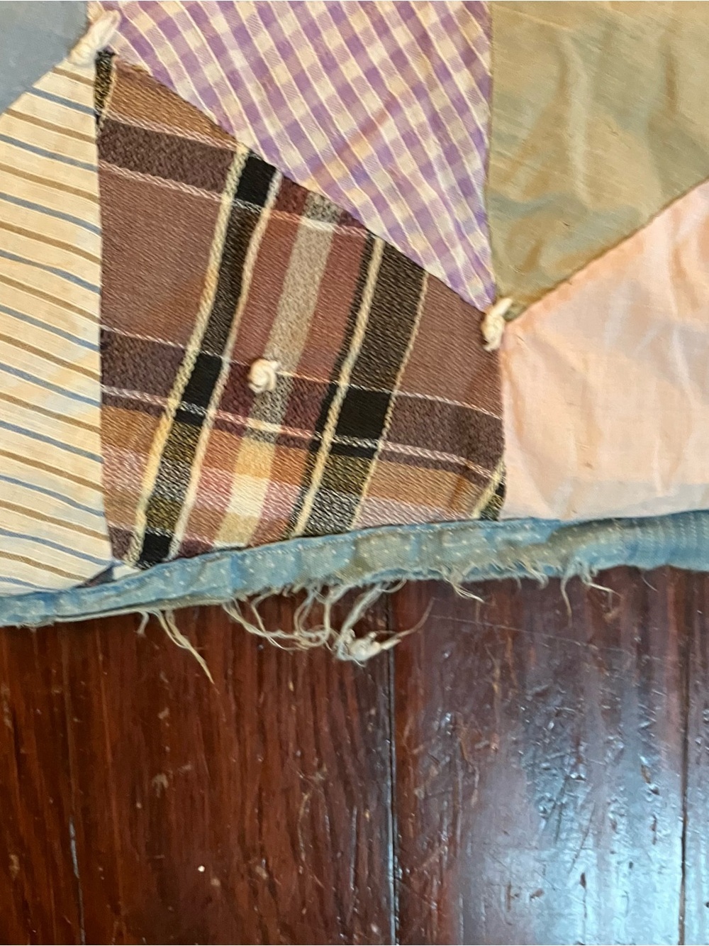 VTG Handmade Hand Quilted Diamond Scrap 70x 75 Twin Throw Quilt Farmhouse - Picture 3 of 16